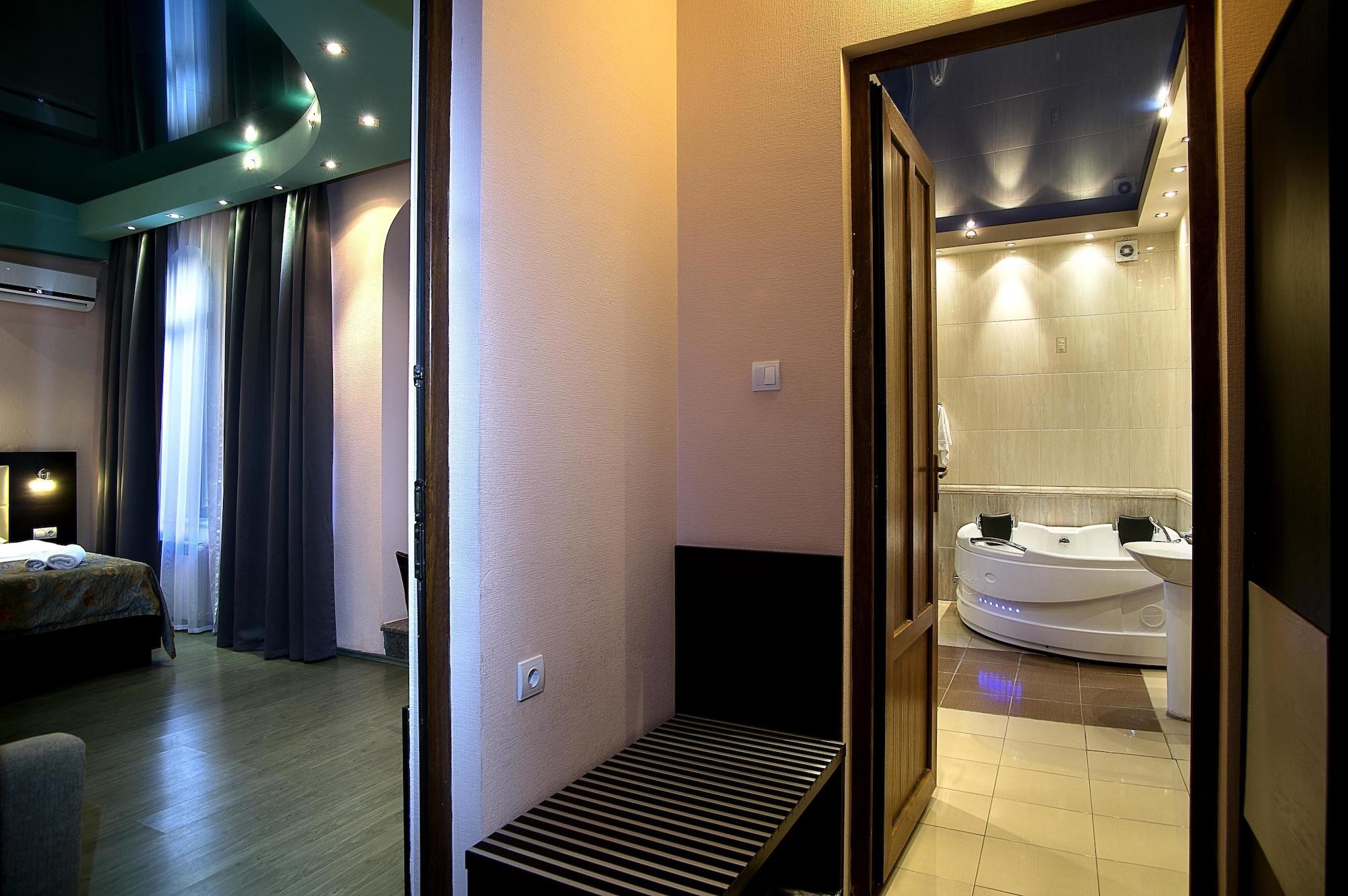 Coral Boutique Hotel Tbilisi Esterno foto