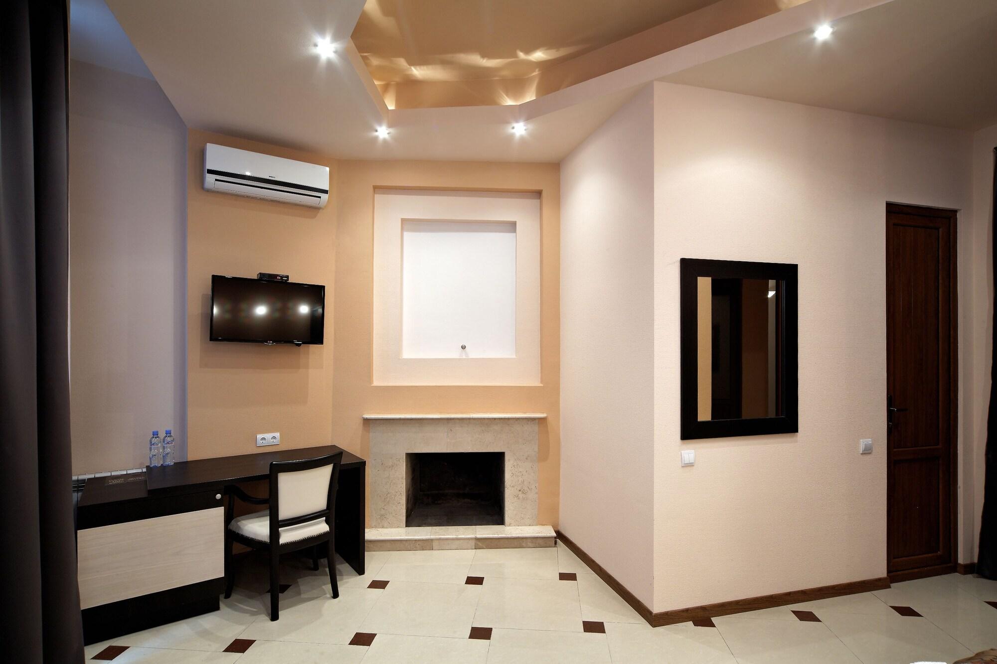 Coral Boutique Hotel Tbilisi Esterno foto