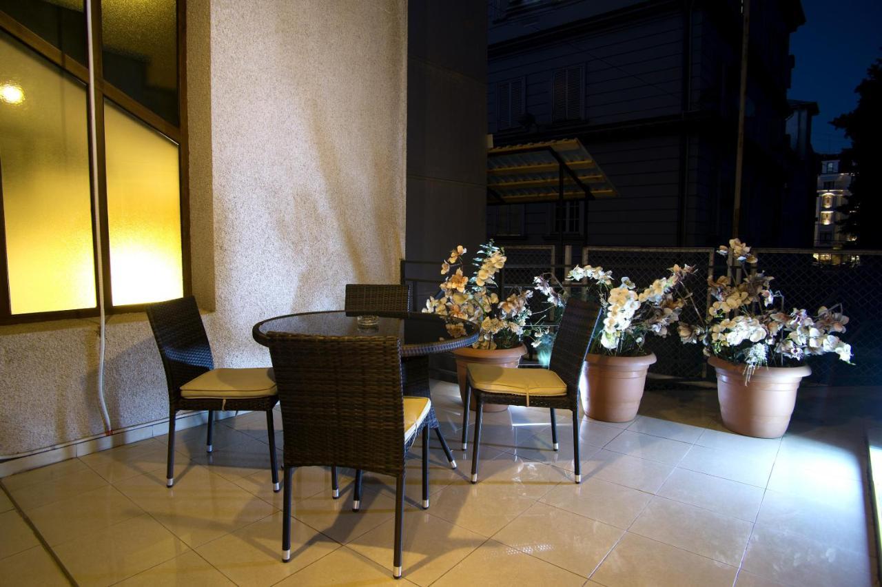 Coral Boutique Hotel Tbilisi Esterno foto