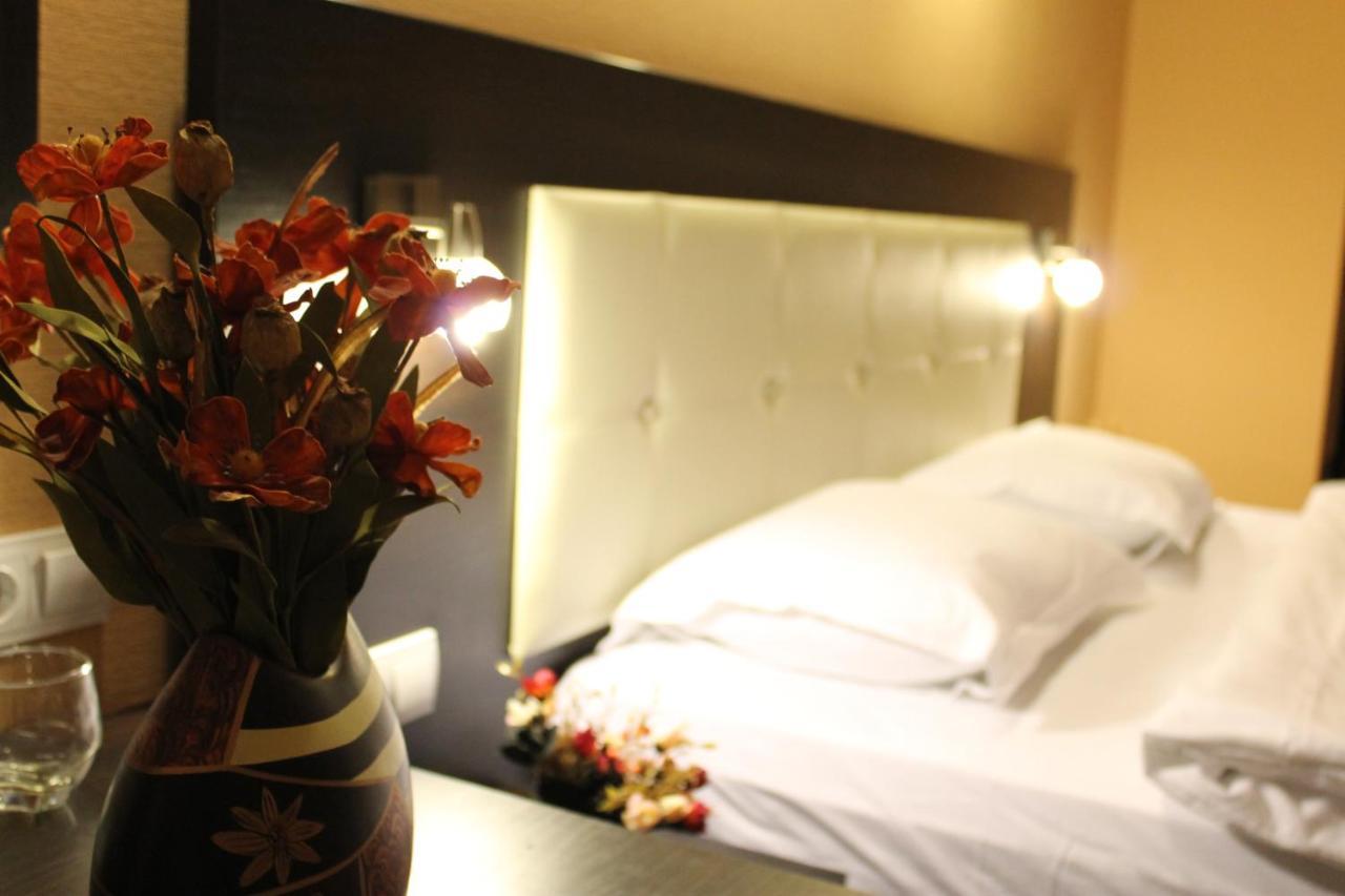 Coral Boutique Hotel Tbilisi Esterno foto