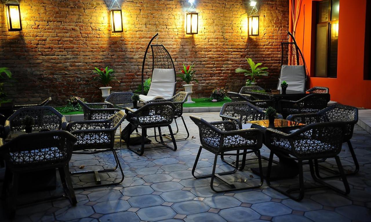 Coral Boutique Hotel Tbilisi Esterno foto